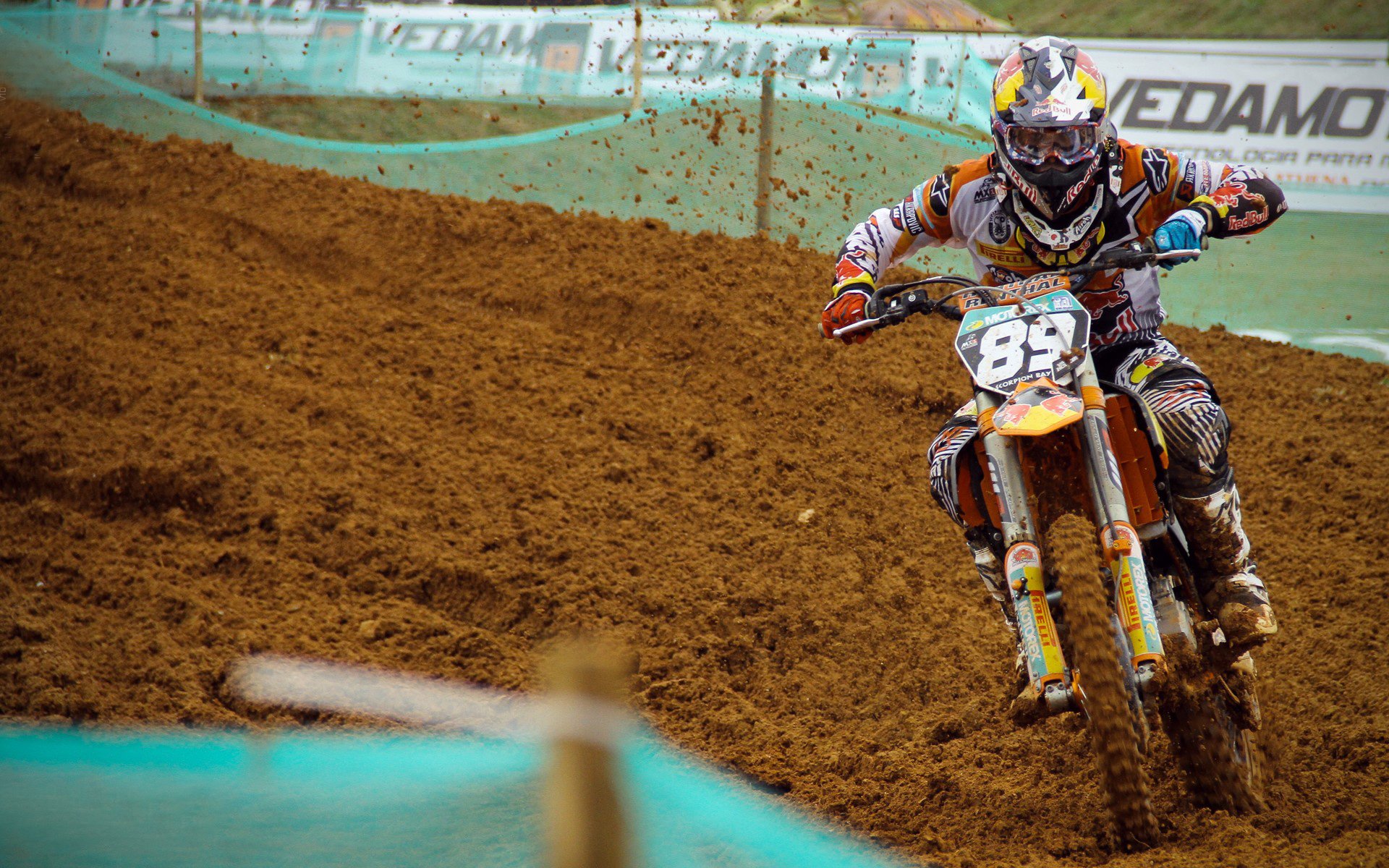 “绝佳篮下封盖：联盟最令人震撼的瞬间”