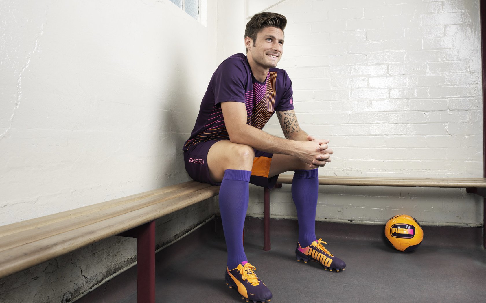 日本队新战术显威力！，日本国家队战术